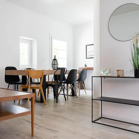 Apartment Le Concorde 3 - 2 - 8 Pers - Terrasse - Clim Marseilles